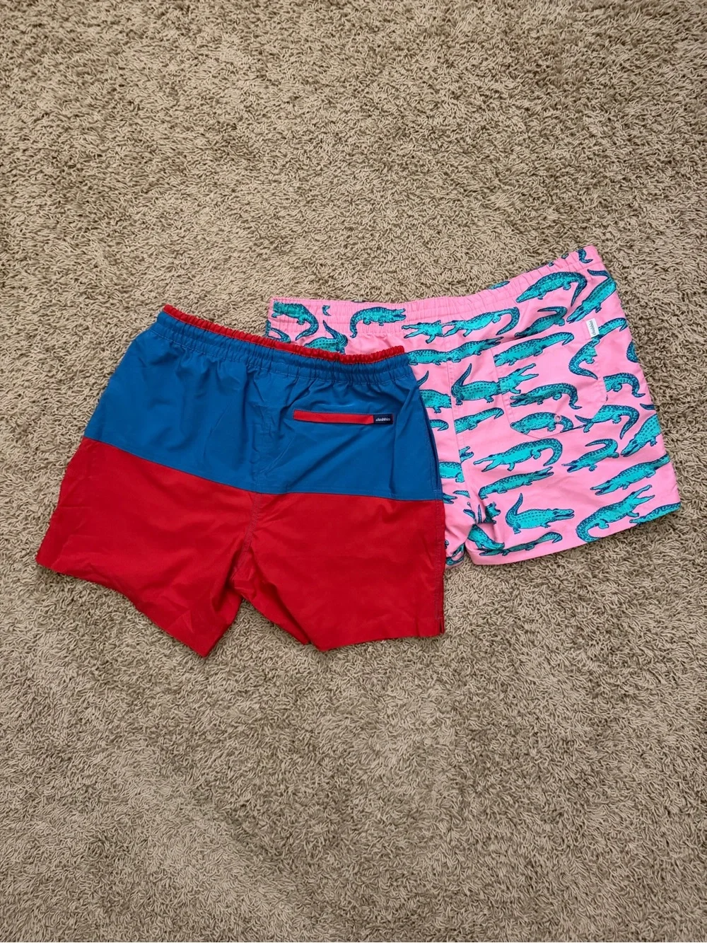 Chubbies Swim Trunks Men’s Medium 5.5” Inseam Mesh Lined Shorts Bundle